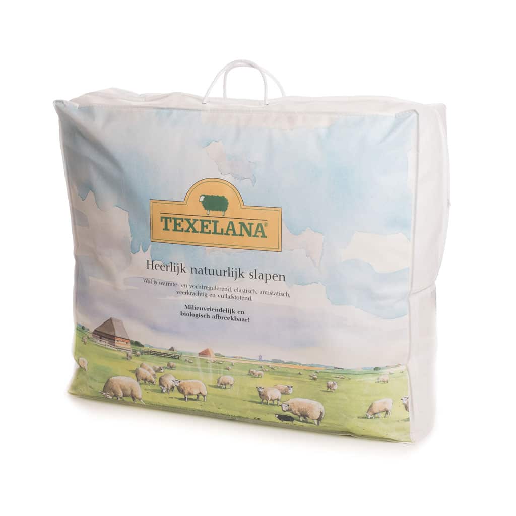 Comforter packaging with digital print and zipper